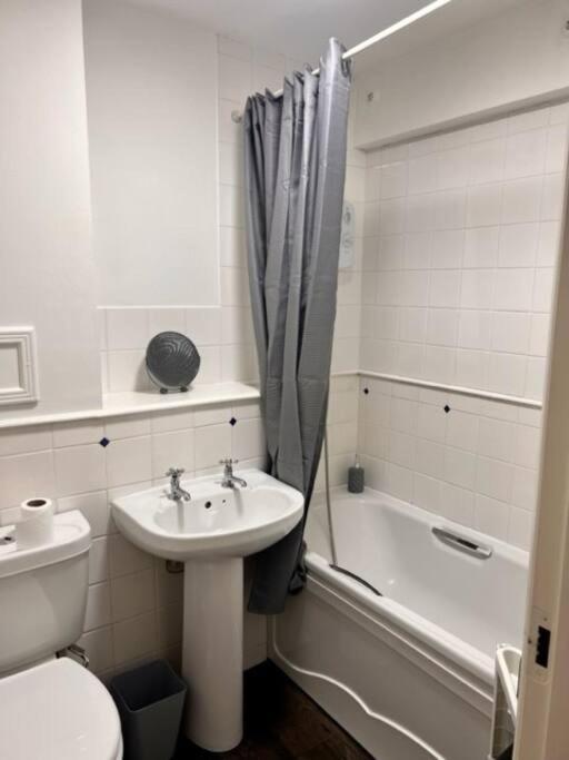 Trendy One Bedroom Apartment Glasgow Ngoại thất bức ảnh
